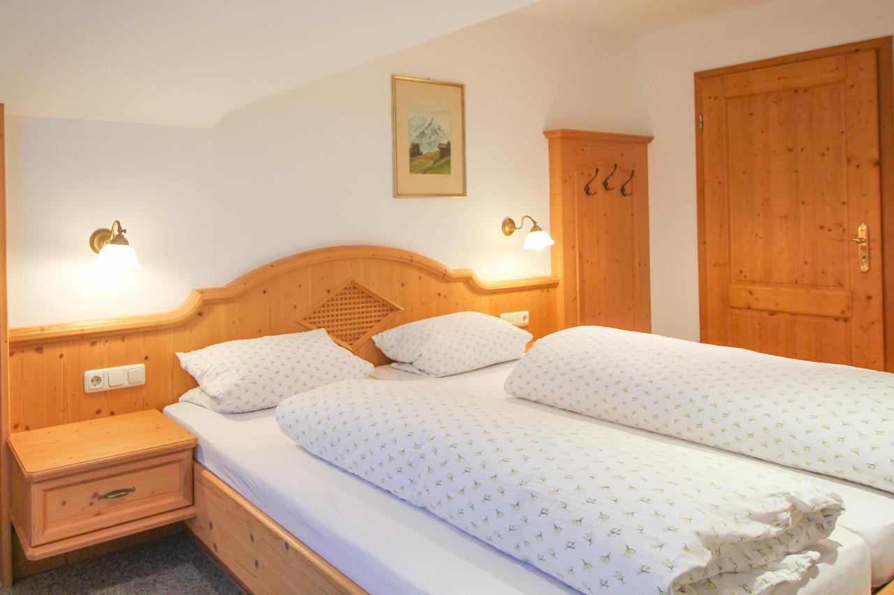 Apartments- Und Ferienhaus Anton Garmisch-Partenkirchen Extérieur photo